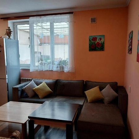 Like Home Guesthouse & Tours Erywań Zewnętrze zdjęcie