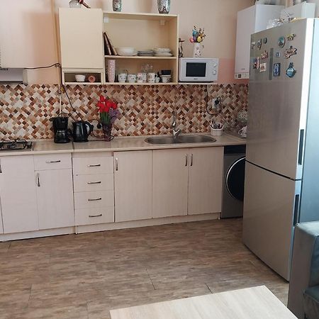 Like Home Guesthouse & Tours Erywań Zewnętrze zdjęcie