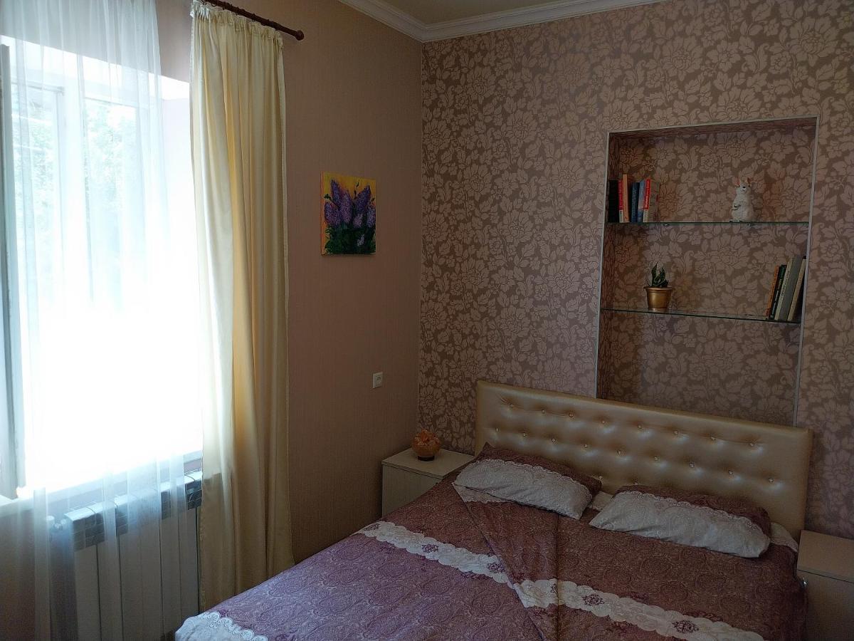 Like Home Guesthouse & Tours Erywań Zewnętrze zdjęcie