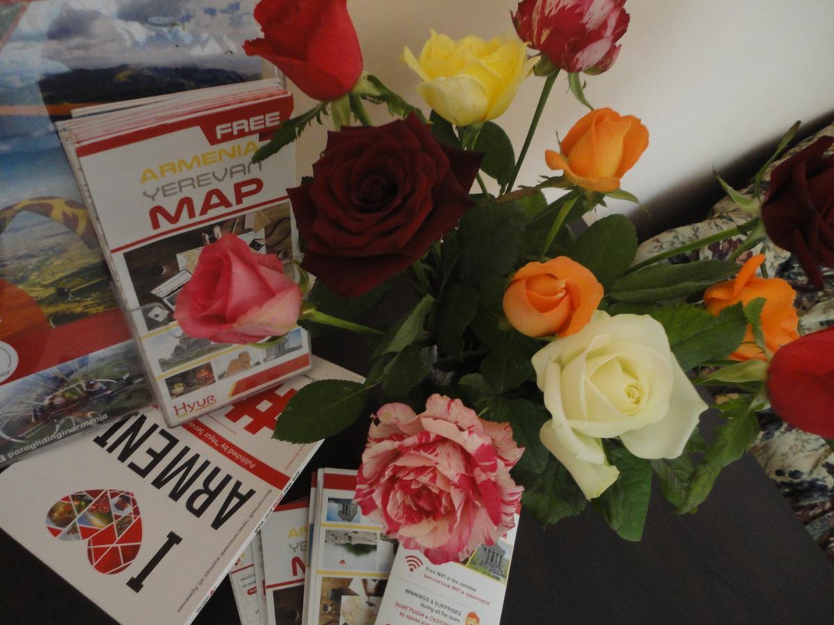 Like Home Guesthouse & Tours Erywań Zewnętrze zdjęcie